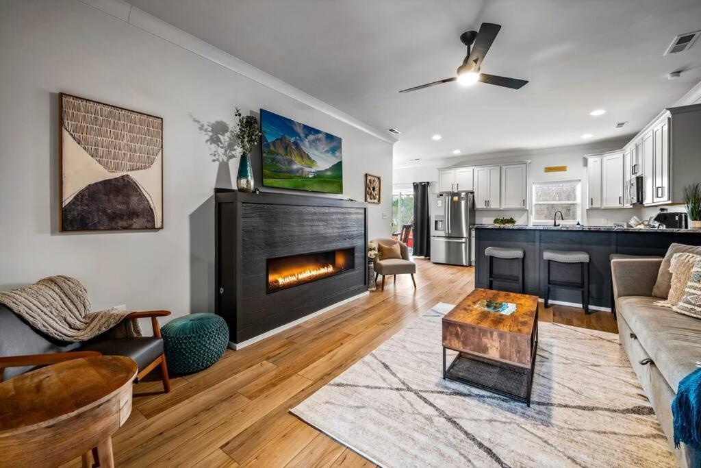 *Dog Friendly*Modern Home-Minutes To Dollywood, Gatlinburg, Smoky Mountains & Pigeon Forge! Esterno foto