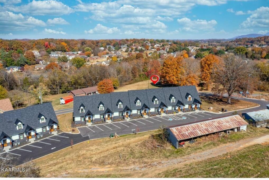 *Dog Friendly*Modern Home-Minutes To Dollywood, Gatlinburg, Smoky Mountains & Pigeon Forge! Esterno foto
