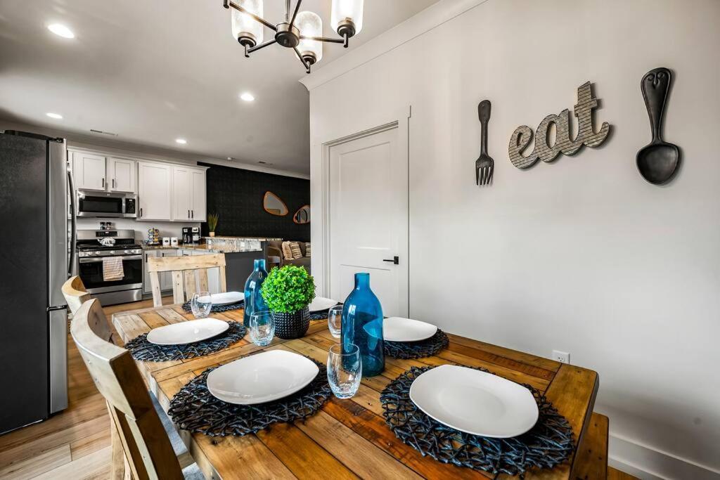 *Dog Friendly*Modern Home-Minutes To Dollywood, Gatlinburg, Smoky Mountains & Pigeon Forge! Esterno foto